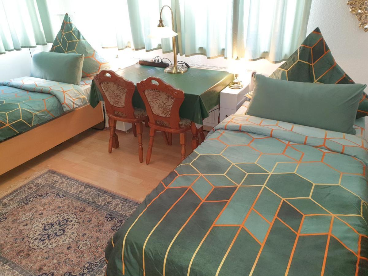 Zimmer Hohbuch mit Achalmblick Reutlingen Exterior foto